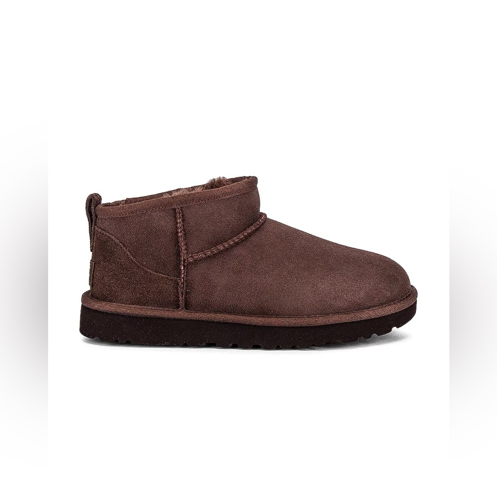 NEW UGG Ultra Mini Boot 11W in burnt cedar